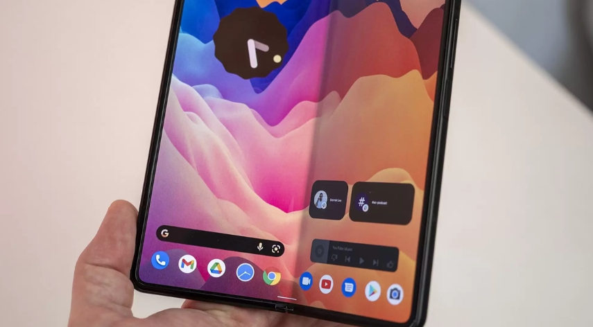 Google's Pixel Series First Foldable Phone Enters Production